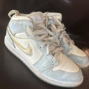 Nike Kids Blue and White High-Top Sneakers with Gold Swoosh